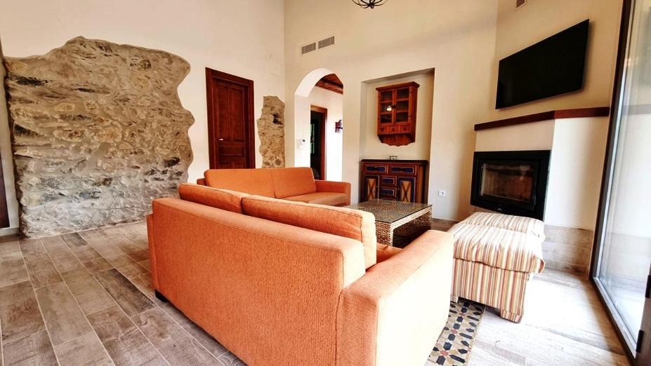 Alojamiento Rural En Aracena. Finca El Rehilete エクステリア 写真